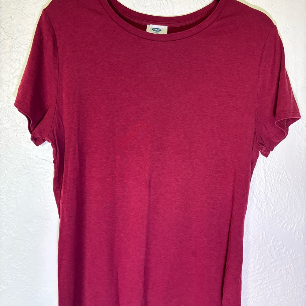 Old Navy Short Sleeve Crewneck Tee - Burgundy